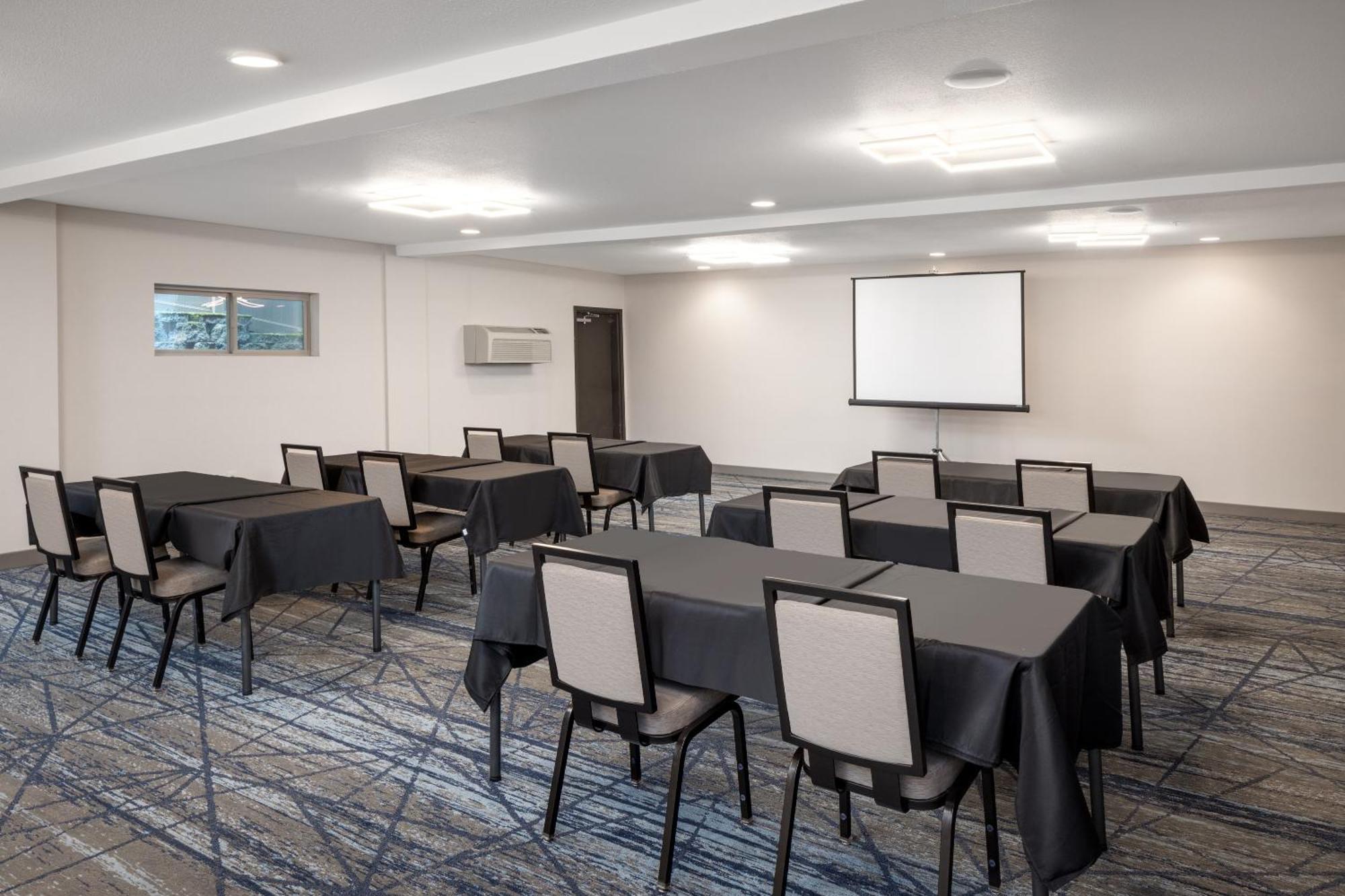 Holiday Inn Express Portland South - Lake Oswego By Ihg Εξωτερικό φωτογραφία
