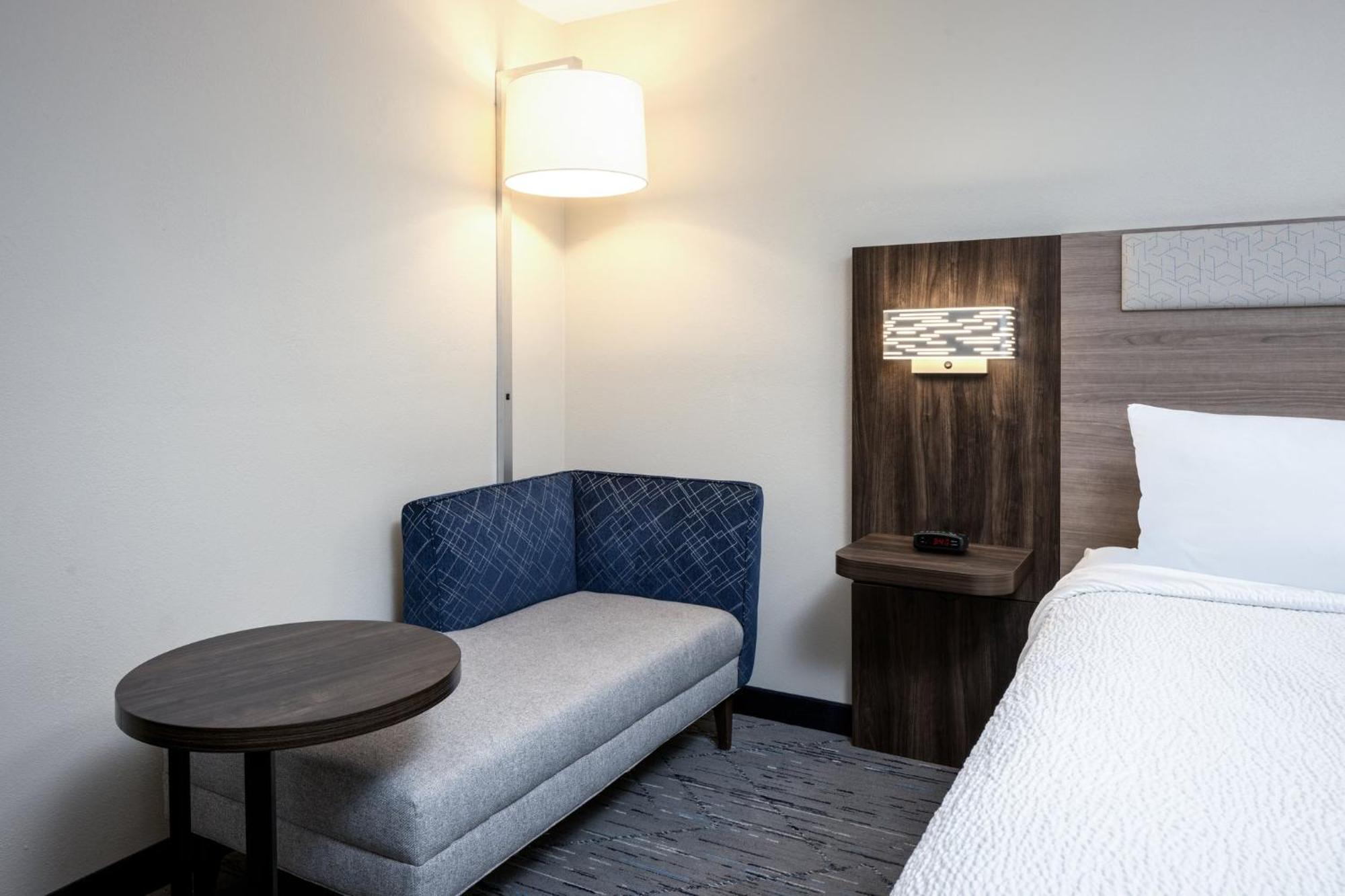 Holiday Inn Express Portland South - Lake Oswego By Ihg Εξωτερικό φωτογραφία