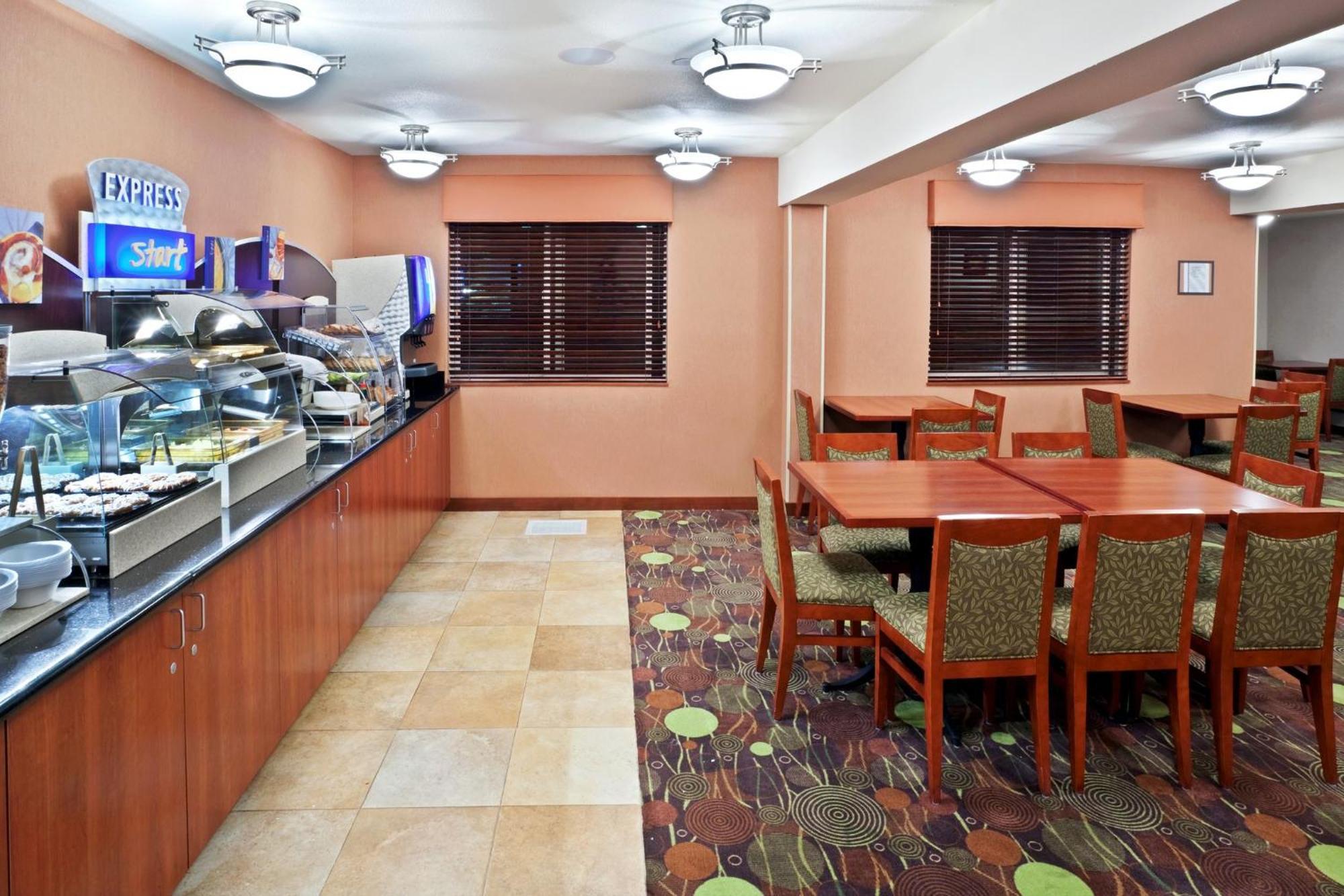 Holiday Inn Express Portland South - Lake Oswego By Ihg Εξωτερικό φωτογραφία